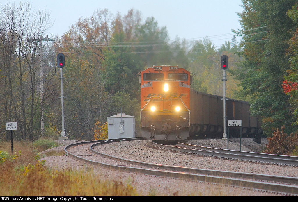 BNSF 9230